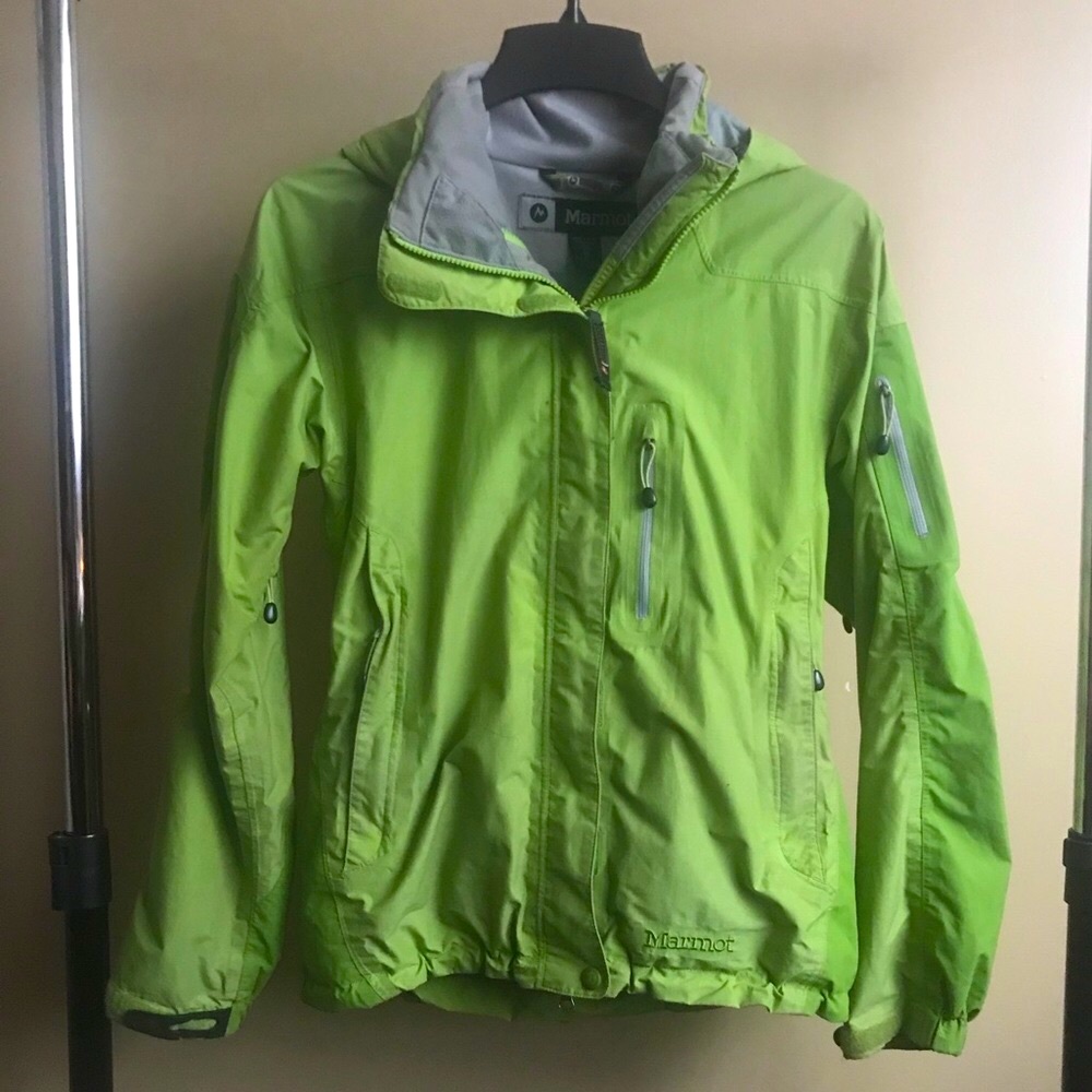 Women’s Marmot bright green ski jacket